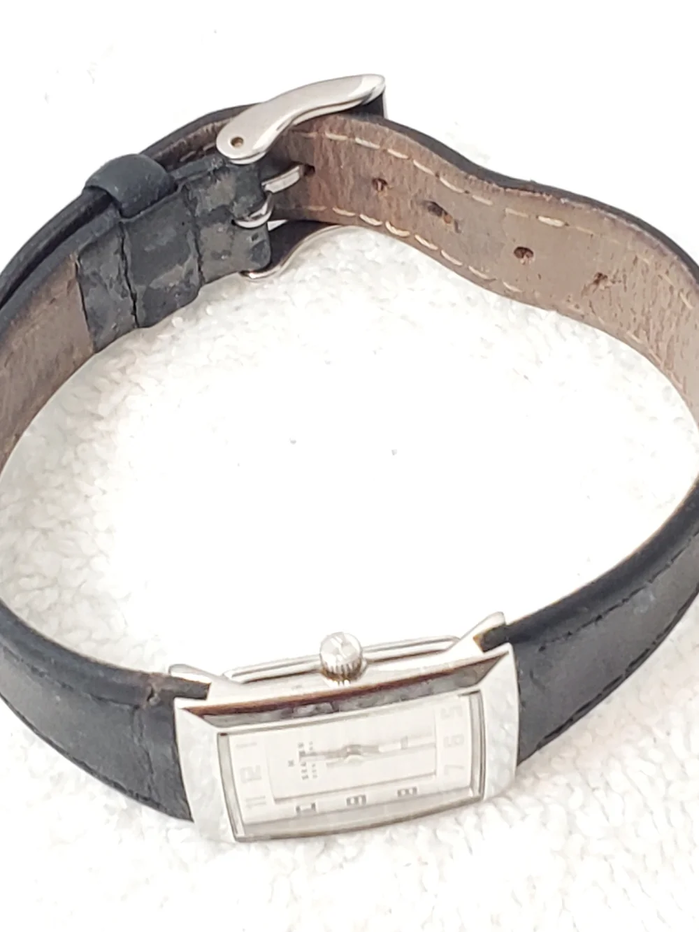 Vintage Skagen Denmark Women's Quartz Watch Black Leather Strap Silver Dial